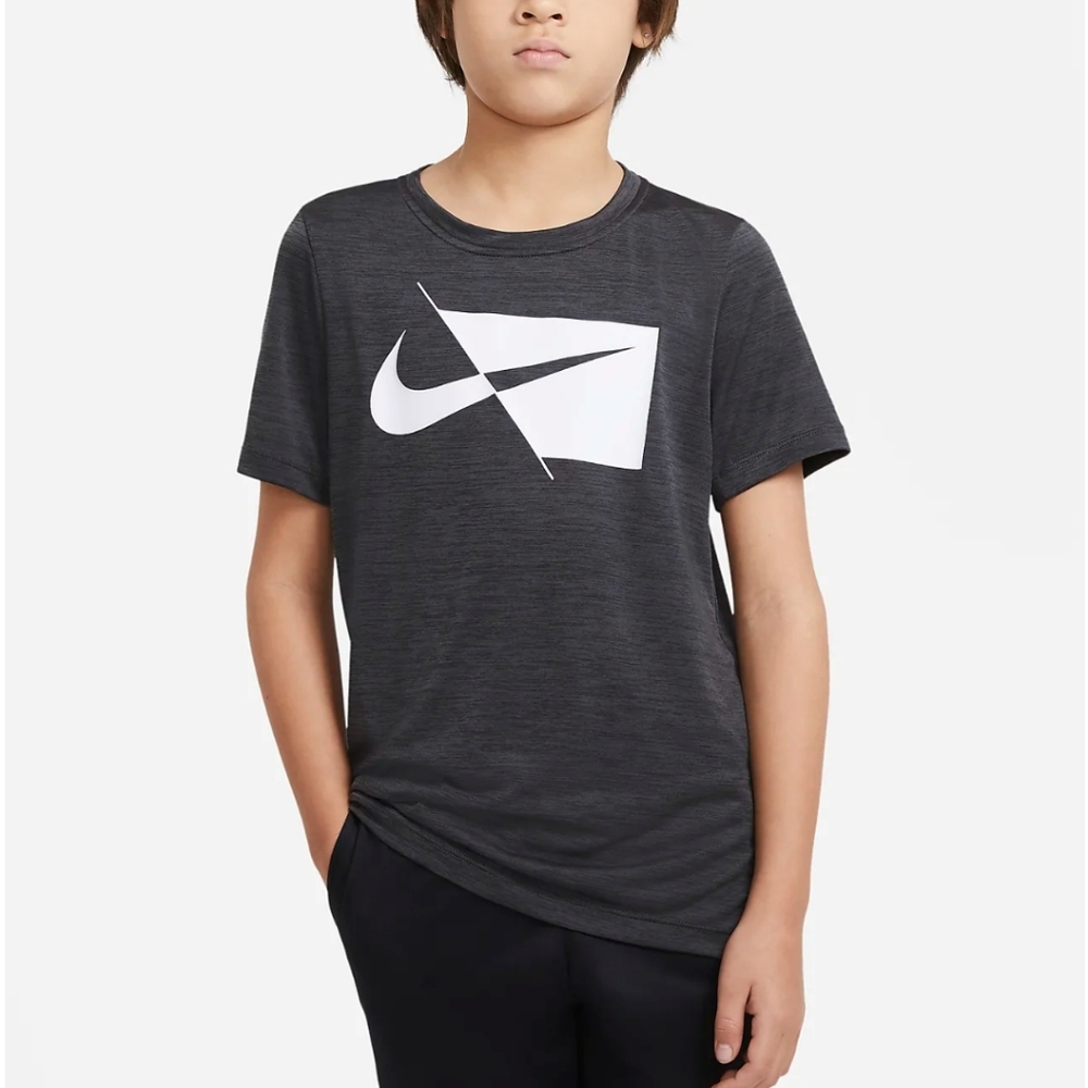 Boys training top
